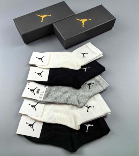 2025年12月10日入荷新品HERMES靴下ギフト/誕生日/記念品/アクセサリーkaka工場