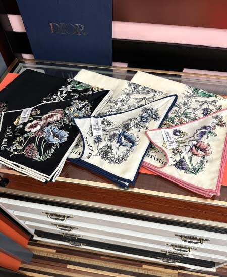 2025年12月11日入荷新品Diorマフラーギフト/誕生日/記念品/アクセサリーkaka工場