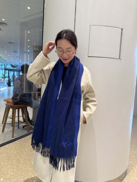 2025年12月11日入荷新品Louis Vuittonマフラーギフト/誕生日/記念品/アクセサリーkaka工場