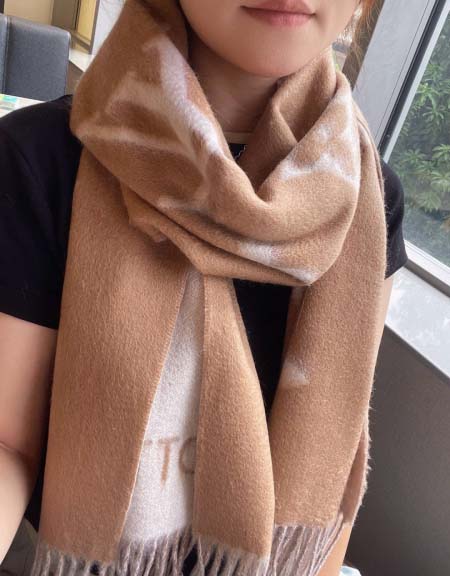 2025年12月11日入荷新品Louis Vuittonマフラーギフト/誕生日/記念品/アクセサリーkaka工場