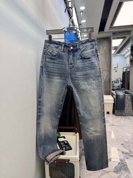 2025年12月12日入荷新作Amiriジーパン秋冬高品質/人気/限定版/Knt工場