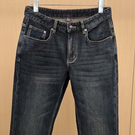 2025年12月12日入荷新作Tom Fordジーパン秋冬高品質/人気/限定版/Knt工場