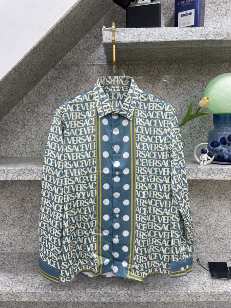 2025年12月12日入荷新作Versaceシャツ秋冬高品質/人気/限定版/Knt工場