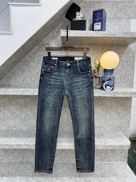 2025年12月14日入荷新作Brunello Cucinelliジーパン秋冬高品質/人気/限定版/Knt工場