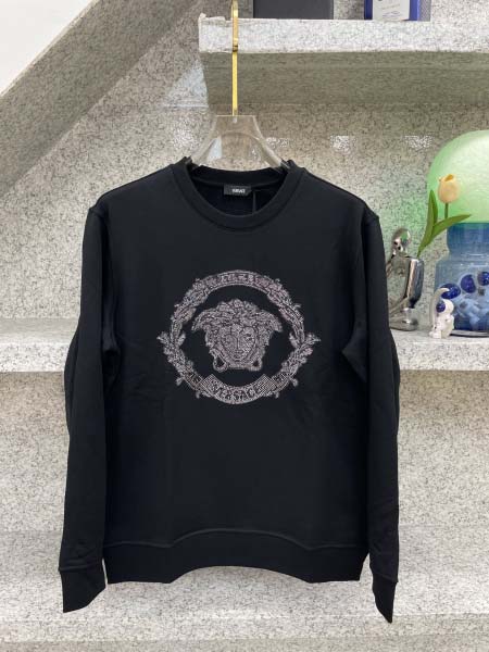 2025年12月15日入荷新作Versaceパーカー秋冬高品質/人気/限定版/Knt工場