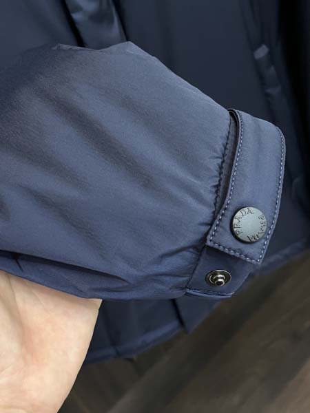 2025年12月16日入荷新作PRADAジャケット秋冬高品質/人気/ASB工場