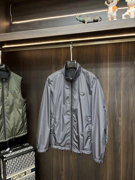 2025年12月16日入荷新作Pradaジャケット秋冬高品質/人気/ASB工場