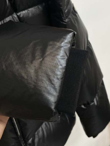 2025年12月16日入荷新作Pradaダウンジャケット秋冬高品質/人気/ASB工場