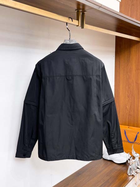 2025年11月17日秋冬新作Pradaジャケット高品質人気商品/XQY工場