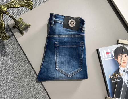 2025年11月17日秋冬新作Versaceジーパン高品質人気商品/XQY工場
