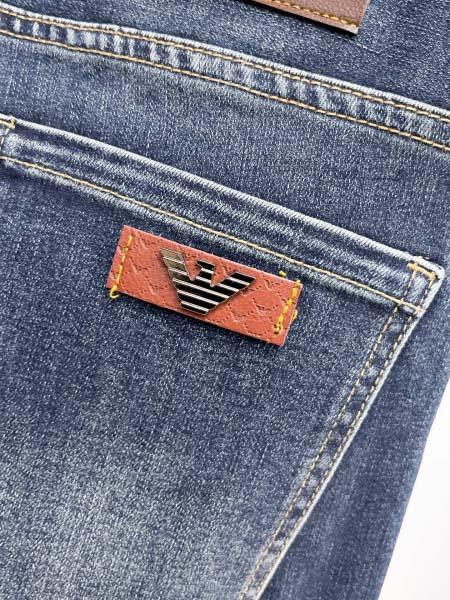 2025年11月18日秋冬新作ARMANIジーパン高品質人気商品/XQY工場