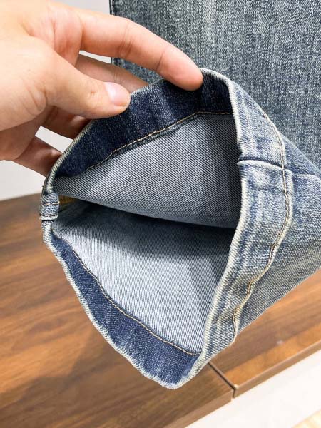 2025年11月18日秋冬新作ARMANIジーパン高品質人気商品/XQY工場