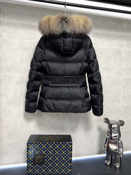 2025年11月18日秋冬新作Monclerダウンジャケット人気商品/XQY工場