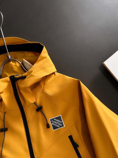 2025年11月19日秋冬新作Louis Vuittonジャケット高品質人気商品/XQY工場