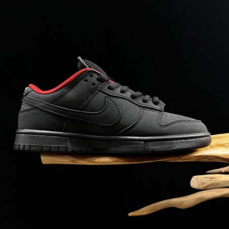 2025年12月25日入荷新品Nike x Supreme Dunk SB Low人気 スニーカー男女兼用/誕生日プレゼント/XH工場