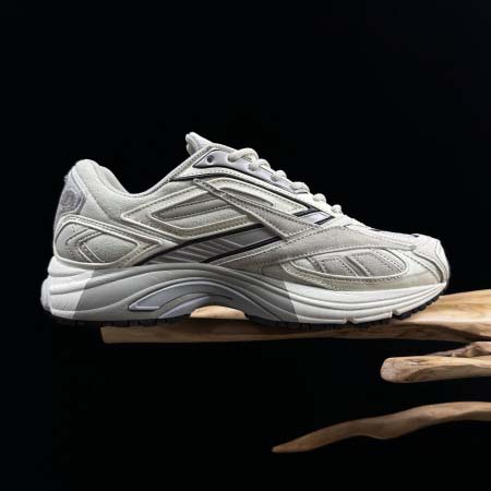 2025年12月25日入荷新品Reebok Premier Road ULTRA人気 スニーカー男女兼用/誕生日プレゼント/XH工場