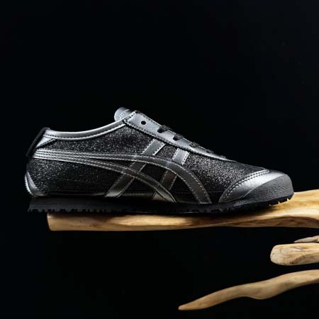 2025年12月25日入荷新品Onitsuka Tiger人気 スニーカー男女兼用/誕生日プレゼント/XH工場