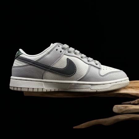 2025年12月25日入荷新品Nike Dunk Low Retro人気 スニーカー男女兼用/誕生日プレゼント/XH工場