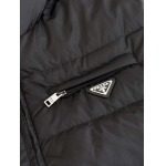 2025年12月1日秋冬新作Pradaダウンジャケット高品質人気商品/LDF工場