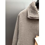 2025年12月1日秋冬新作Miu Miuジャケット高品質人気商品/LDF工場