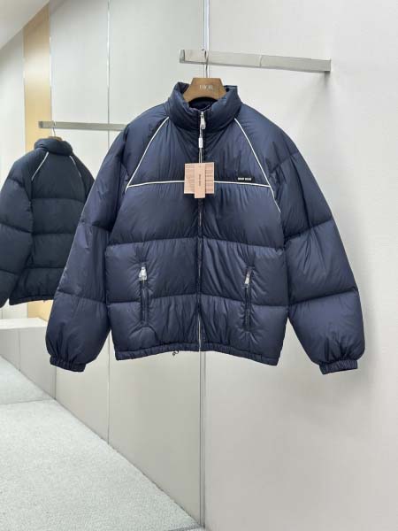 2025年12月1日秋冬新作MIU MIUダウンジャケット高...
