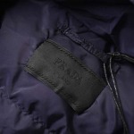 2025年12月2日秋冬新作Pradaダウンジャケット高品質人気商品/LDF工場