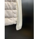 2025年12月5日秋冬新作Moncler女性用ダウンジャケット高品質人気商品/LDF工場