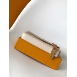 2025年12月8日入荷ヴィトン バッグM83025 M15968 M69977 M80428 M82047M81759 M82349M82480 M64064M82363 M68697M67856 M64099 M63700Pochett