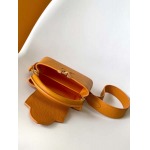 2025年12月8日入荷ヴィトン バッグM56071 M56845M59433 M23703 M25128M24733 M25090 M24729 M24736M24728 M25087 M24655 M M24656 M25089 M22