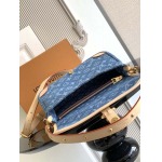 2025年12月8日入荷ヴィトン バッグM13070 高品質新作/誕生日プレゼント