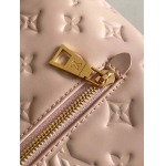 2025年12月8日入荷ヴィトン バッグM13389M13387M13359M13357 M13358 Coussin BackpackMonogram CoussinLV 21 x 26 x 10 高品質新作/誕生日プレゼント