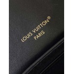 2025年12月8日入荷ヴィトン バッグM13389M13387 M13357 M13358 Coussin BackpackMonogram CoussinLV 21 x 26 x 10高品質新作/誕生日プレゼント