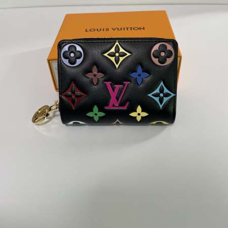 2025年12月8日入荷ヴィトン財布M13829LV Ski...