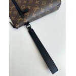 2025年12月8日入荷ヴィトン M40504TakeoffMonogram Eclipse iPad30×22×5cm 高品質新作/誕生日プレゼント