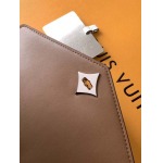 2025年12月9日入荷Louis Vuitton バッグ N82033 N98925 N98928 N80432 N99017 N84714 N86012 Rose des Vents LV 27x11x19 高品質新作/誕生日プレゼント