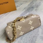 2025年12月9日入荷Louis Vuitton バッグM45836 M45813 M45859M46393FAVORITE Favorite Monogram 24 x 14 x 9 高品質新作/誕生日プレゼント/ZC工場