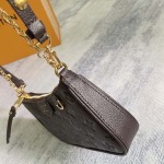 2025年12月9日入荷Louis Vuitton バッグ Easy Pouch M13614 M82346 M81862 M81066 M80349M14421 Easy PouchMonogram 高品質新作/誕生日プレゼント/ZC工場