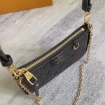 2025年12月9日入荷Louis Vuitton バッグ Easy Pouch M13614 M82346 M81862 M81066 M80349M14421 Easy PouchMonogram 高品質新作/誕生日プレゼント/ZC工場