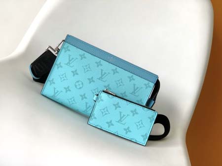2025年12月9日入荷Louis Vuitton バッグM...