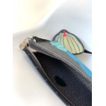 2025年12月9日入荷Louis Vuitton バッグM81972 LV x YK GASTON LV x YK Gaston x Monogram Eclipse Reverse 22 x 14.5 x 4.5 D  高品質新作/誕生