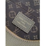 2025年12月9日入荷Louis Vuitton バッグM26360 高品質新作/誕生日プレゼント/ZC工場