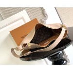 2025年12月9日入荷Louis Vuitton バッグM14635 高品質新作/誕生日プレゼント/ZC工場