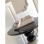 2025年12月9日入荷Louis Vuitton バッグM14977 高品質新作/誕生日プレゼント/ZC工場