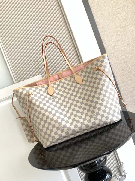 2025年12月9日入荷Louis Vuitton バッグN...