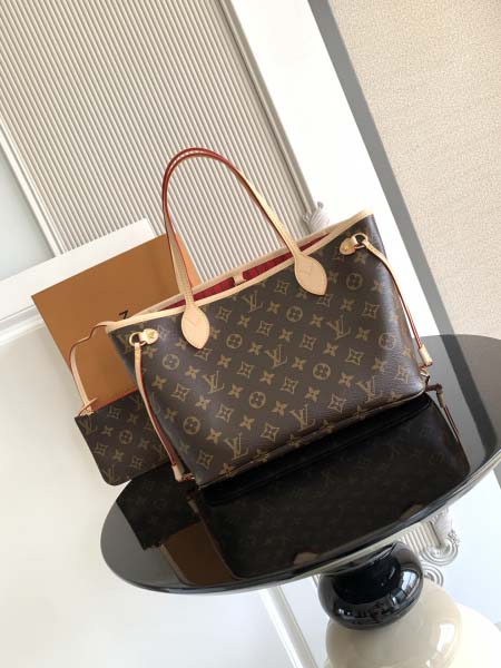 2025年12月9日入荷Louis Vuitton バッグM...
