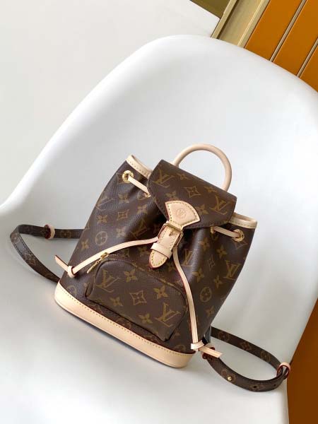 2025年12月9日入荷Louis Vuitton バッグM...