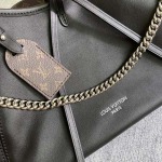 2025年12月9日入荷Louis Vuitton バッグM24861 CarryAll Cargo 33.5 x 23 x 15 高品質新作/誕生日プレゼント/ZC工場
