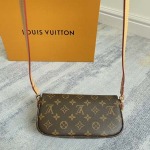 2025年12月9日入荷Louis Vuitton バッグM81911 Wallet On Chain Ivy Monogram 2000 Sac Recoleta 23.5 x 12 x 4.3 高品質新作/誕生日プレゼント/ZC工場