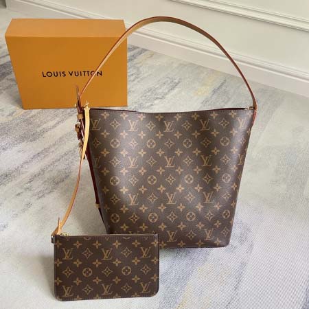 2025年12月9日入荷Louis Vuitton バッグM...