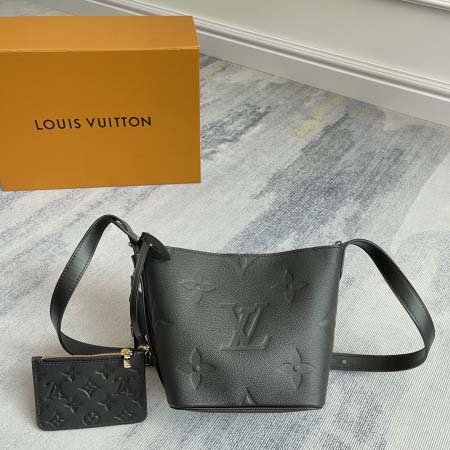 2025年12月9日入荷Louis Vuitton バッグM...